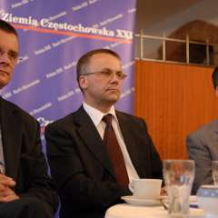 Konferencja prasowa z udziałem posłów Jerzego Polaczka i Jarosława Selina.